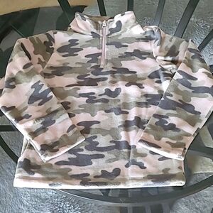 The Children's Place Camouflage Fleece Polo Top ❤️